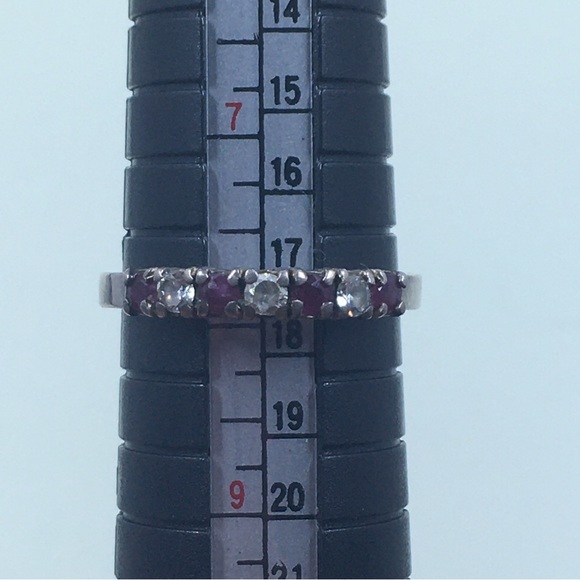 SOLD Sterling Ring with stones - Picture 5 of 8